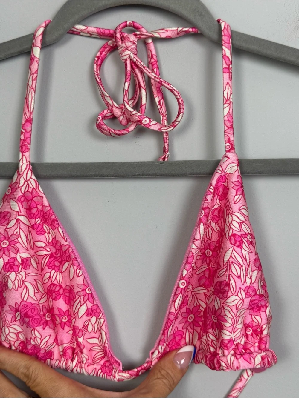 FRANKIES BIKINIS | Tia Shine Bikini Top in Rose Bouquet Women’s Size Medium